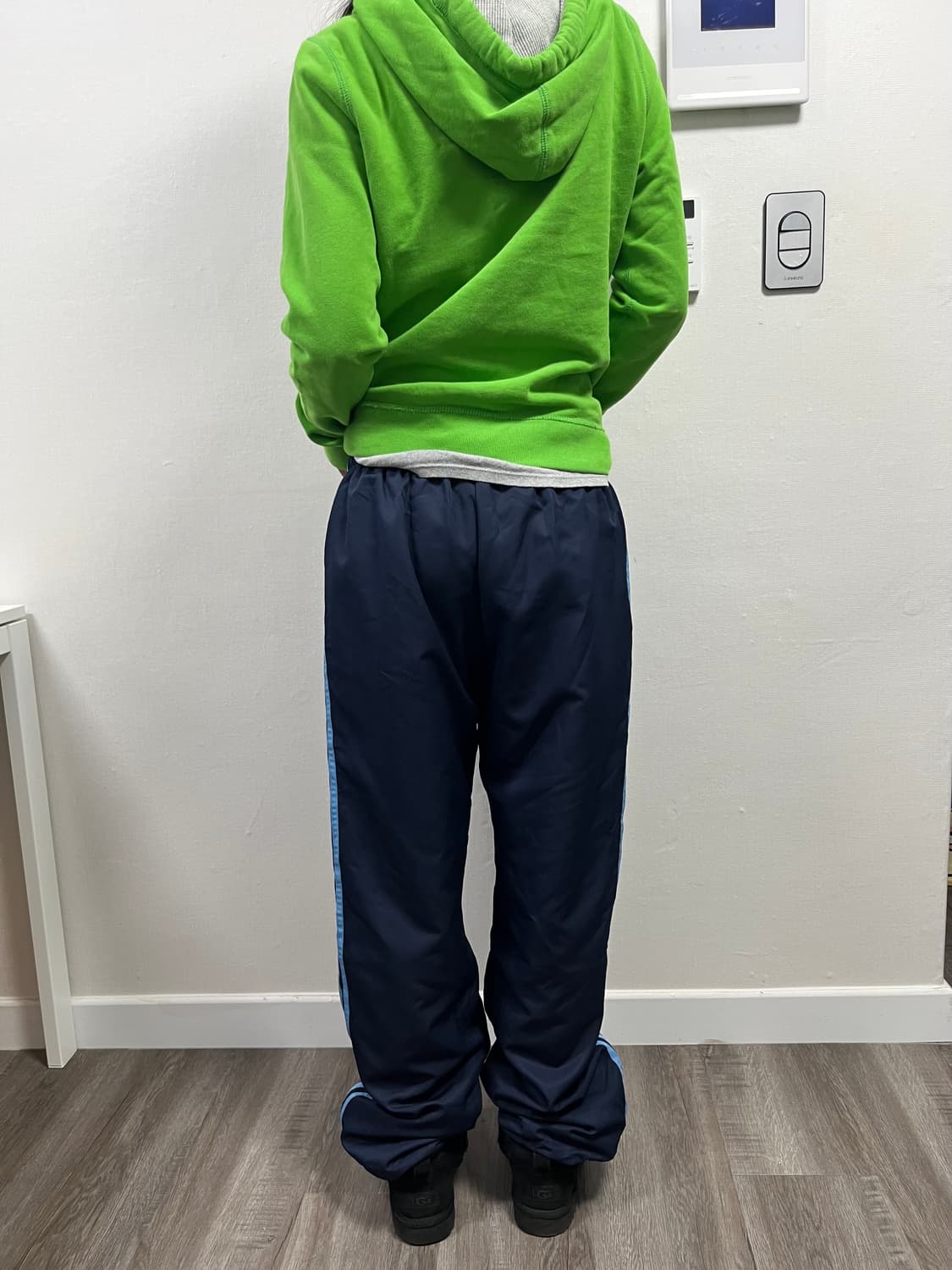 아디다스 삼선 로고 츄리닝 바지 상품이미지3