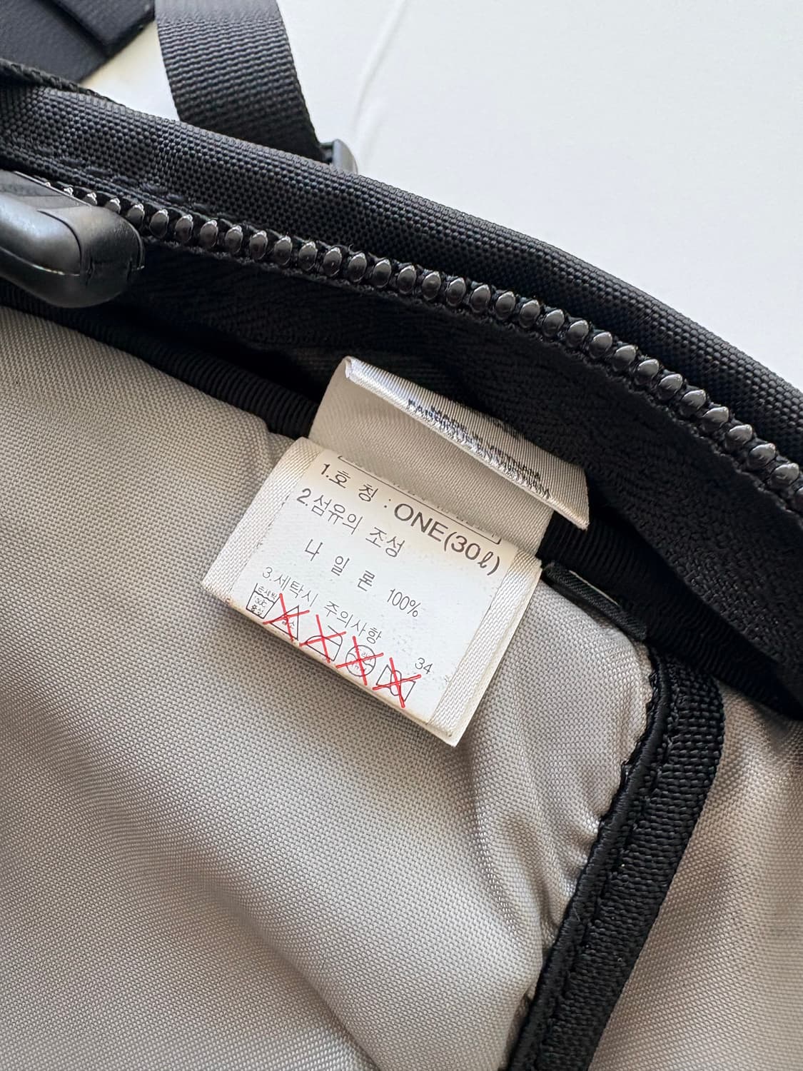 [새상품] 노스페이스 리콘 플래시 블랙 백팩 상품이미지6