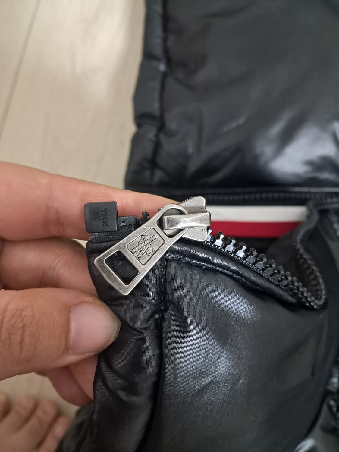 몽클레어 블랙 패딩 상품이미지4