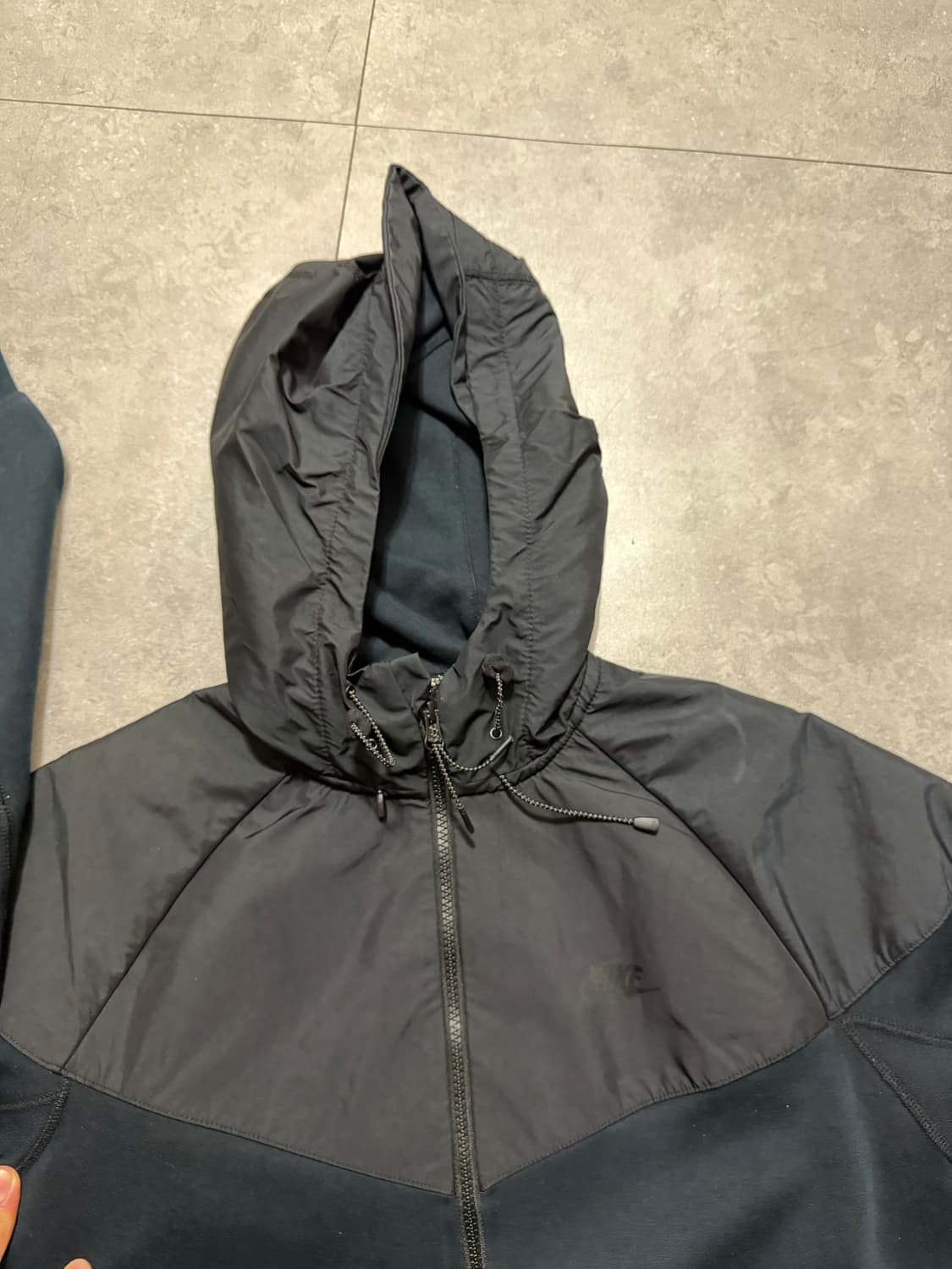 나이키 테크팩  빈티지  블랙컬러  스웻 후드집업 자켓  100size  상품이미지6