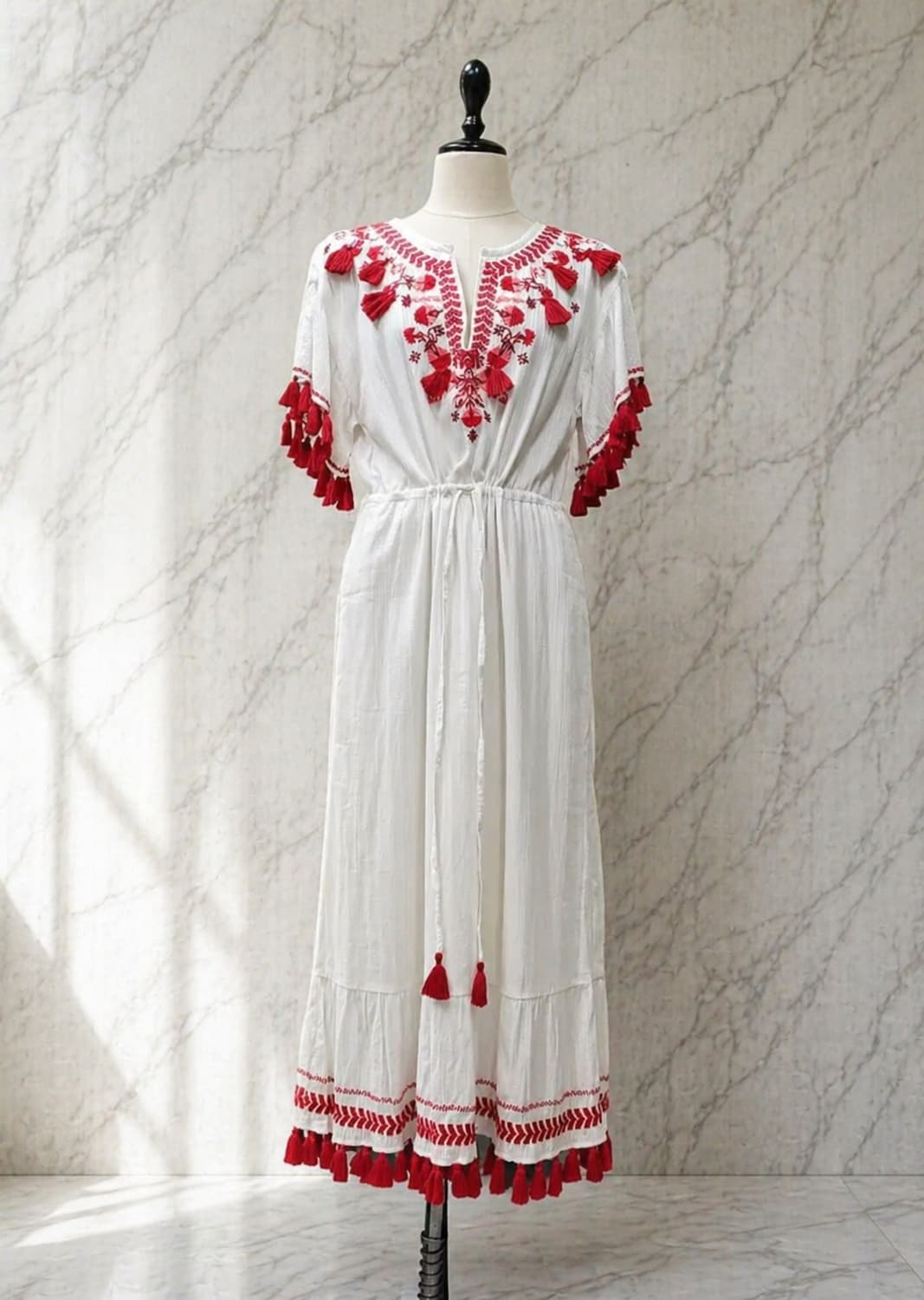 클럽모나코 핸드메이드 자수 태슬 원피스 / 리조트룩 상품이미지8