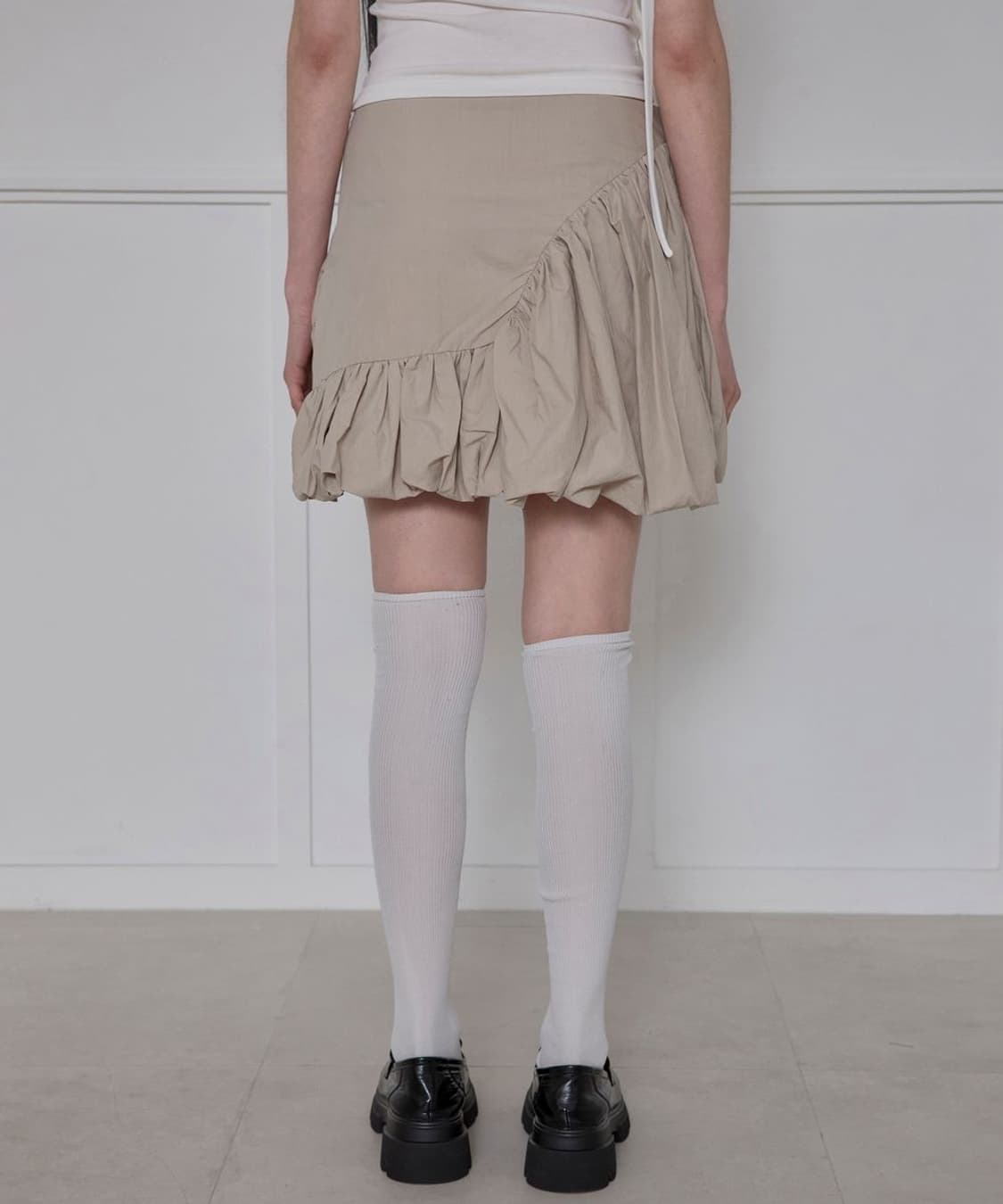 플레어업 Lua Balloon Skirt-Beige 상품이미지4