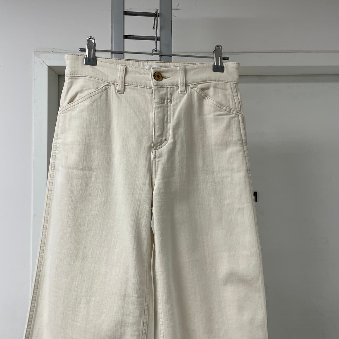 클로즈드 아이보리 데님 팬츠 25(W) 상품이미지2