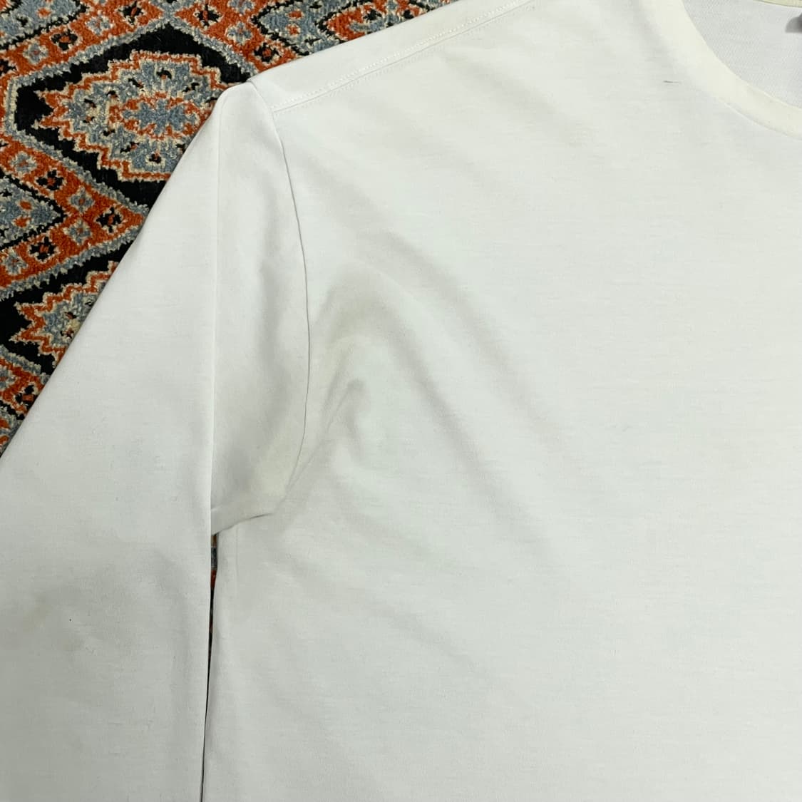 푸마 백프린팅 화이트 포켓 긴팔 티셔츠 남성L 상품이미지4