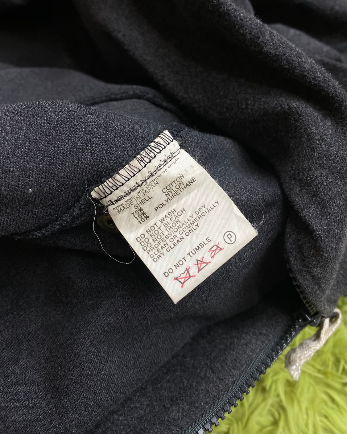 뷰티 비스트 99 AW 컬렉션 “Sunflowers” 닌자 하이 넥 자켓 상품이미지10