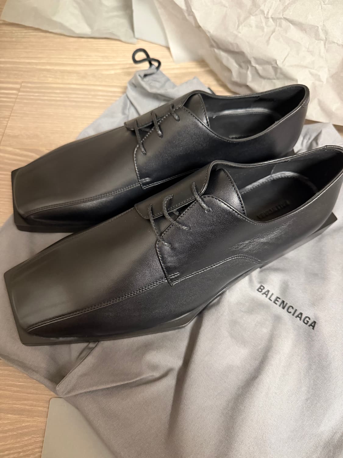발렌시아가 19AW 블록림 더비 40size 상품이미지2