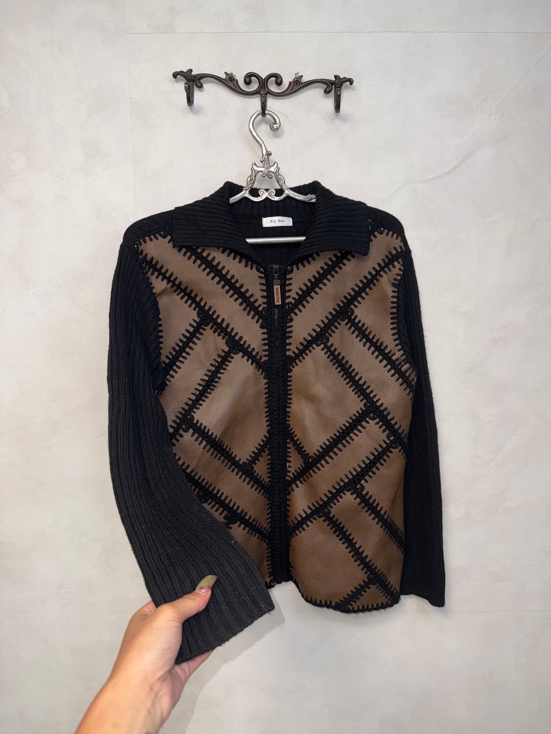 Brown eco leather patch knit zipup 상품이미지2