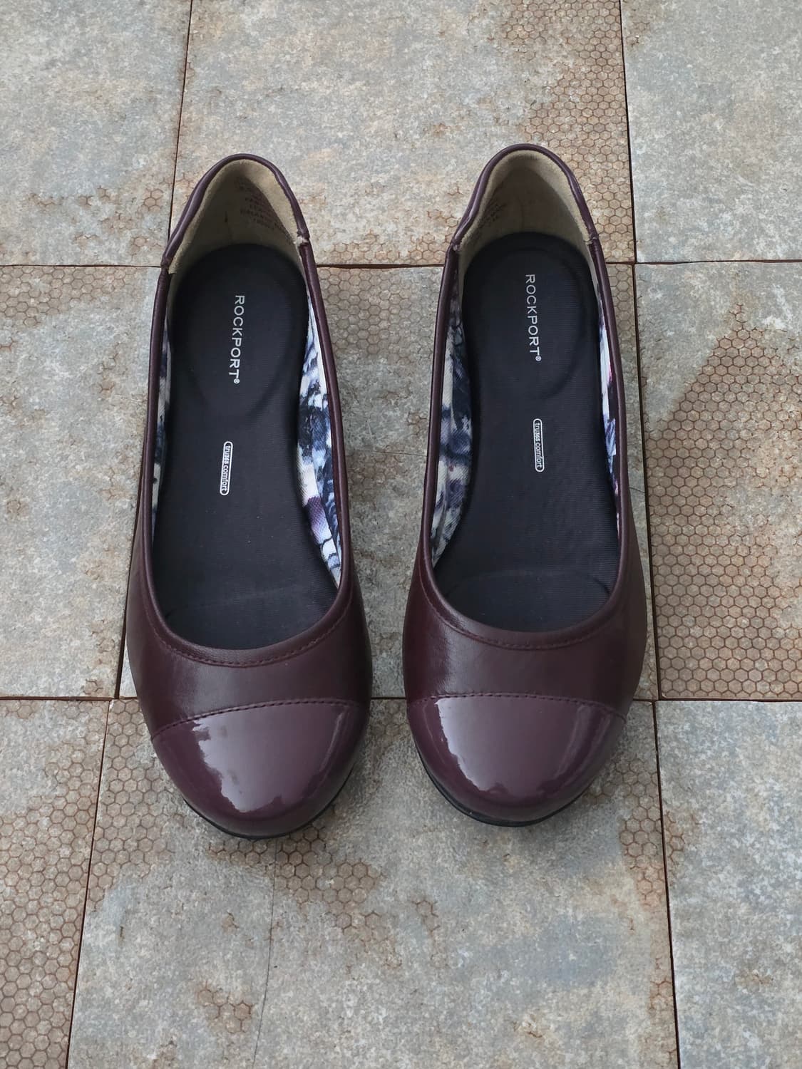 (255)락포트 레베카 캡 토 플랫 슈즈 상품이미지2