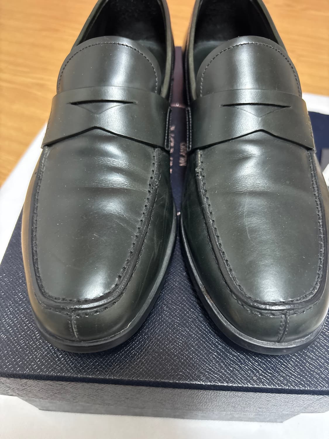 프라다 로퍼 270 상품이미지2