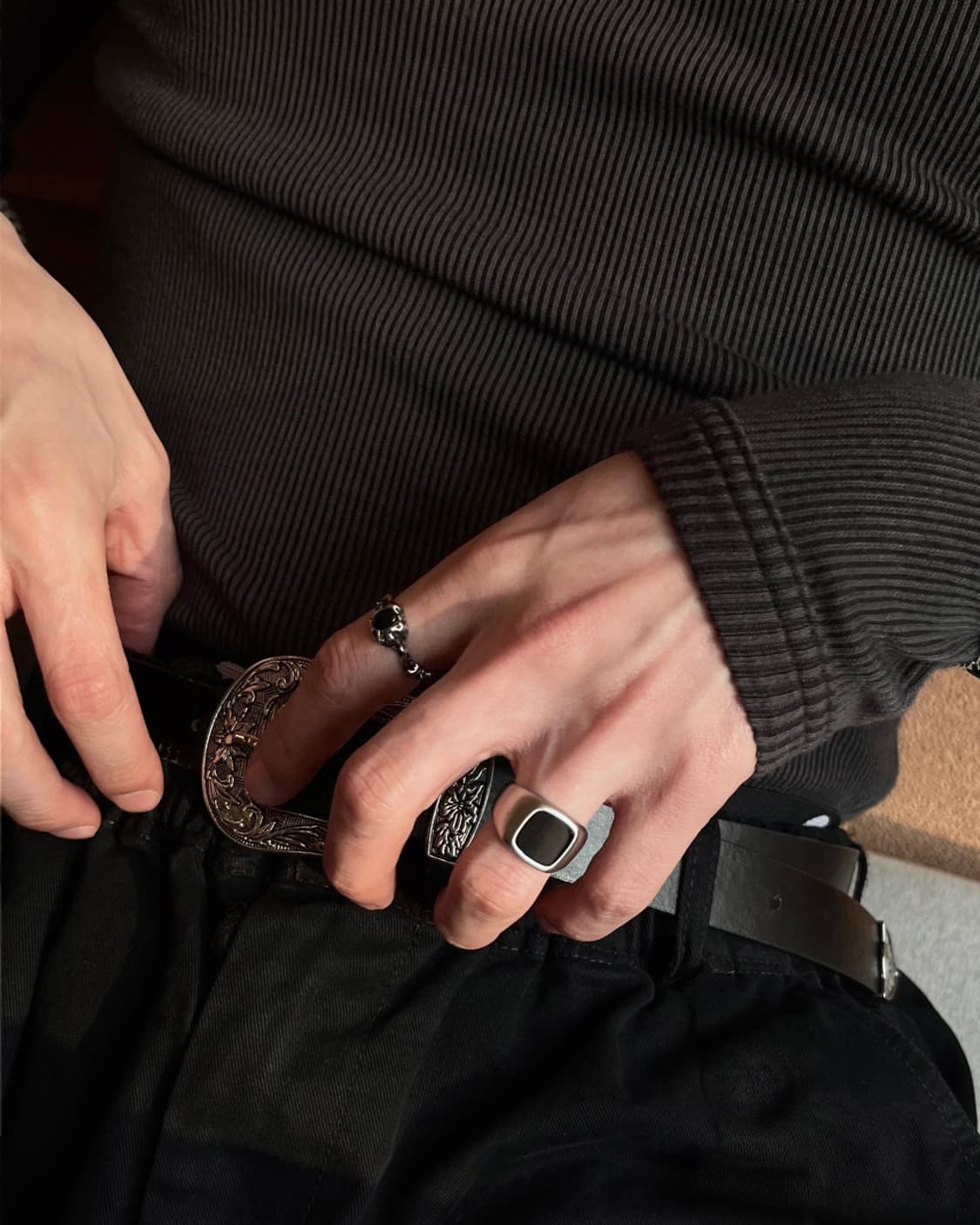 (20% 할인) 볼드 오닉스링 + 블랙 지그재그링 SET 상품이미지1