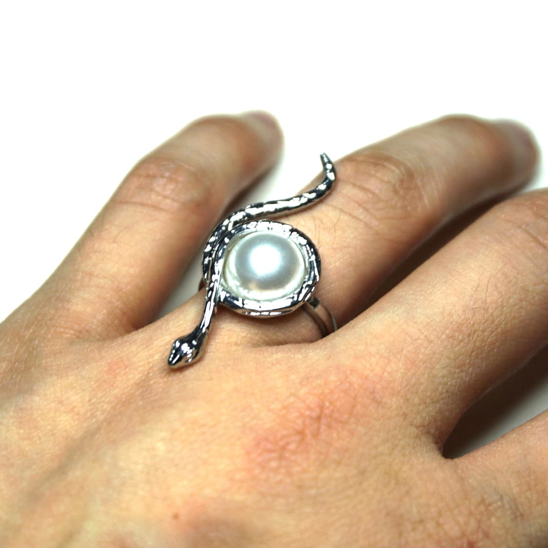 Pearl snake 반지 상품이미지2