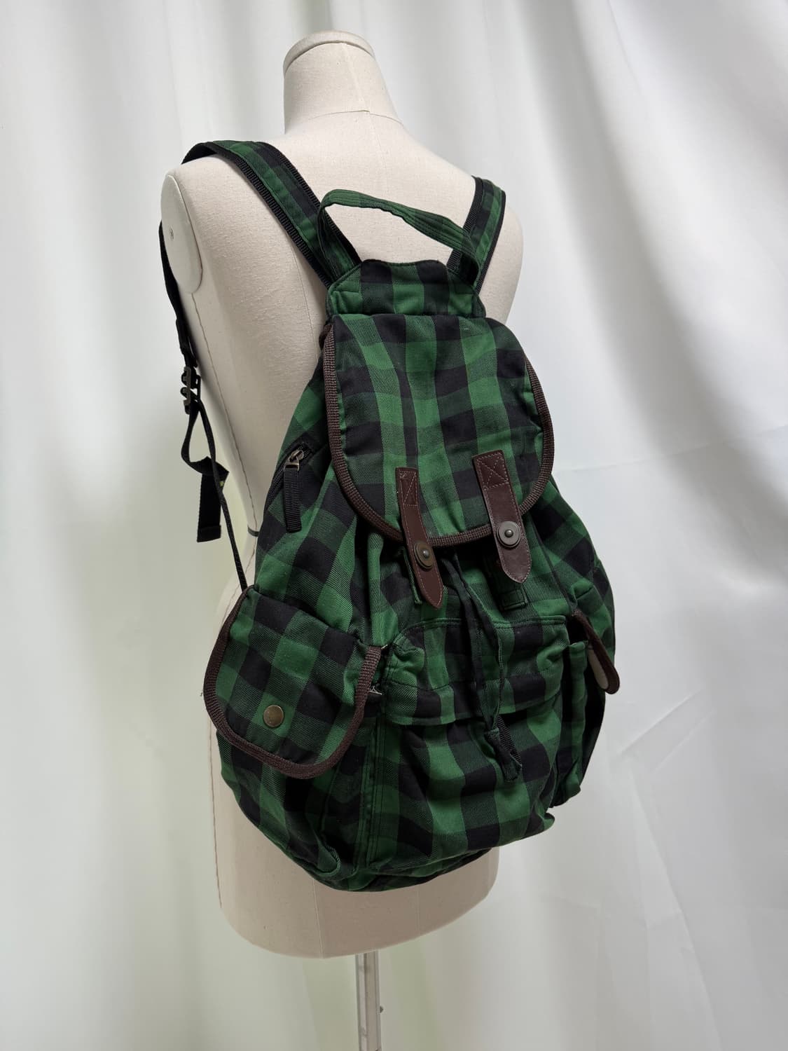 울리치 빈티지 그린 버팔로 체크 백팩 상품이미지2