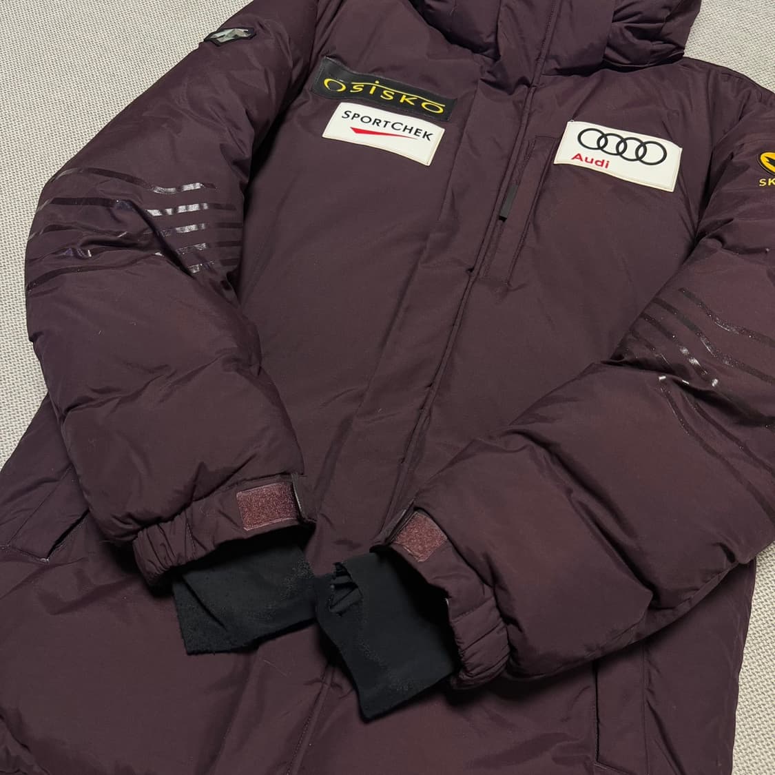 데상트 아우디 캐나다팀 사파리 다운 패딩 자켓 상품이미지3