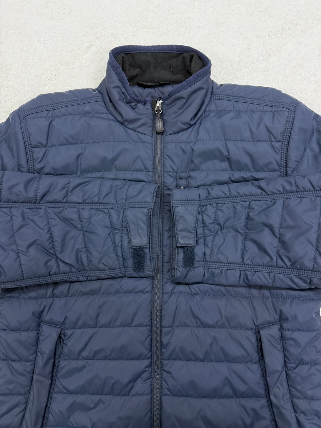 칼하트 경량 다운자켓 s 상품이미지4