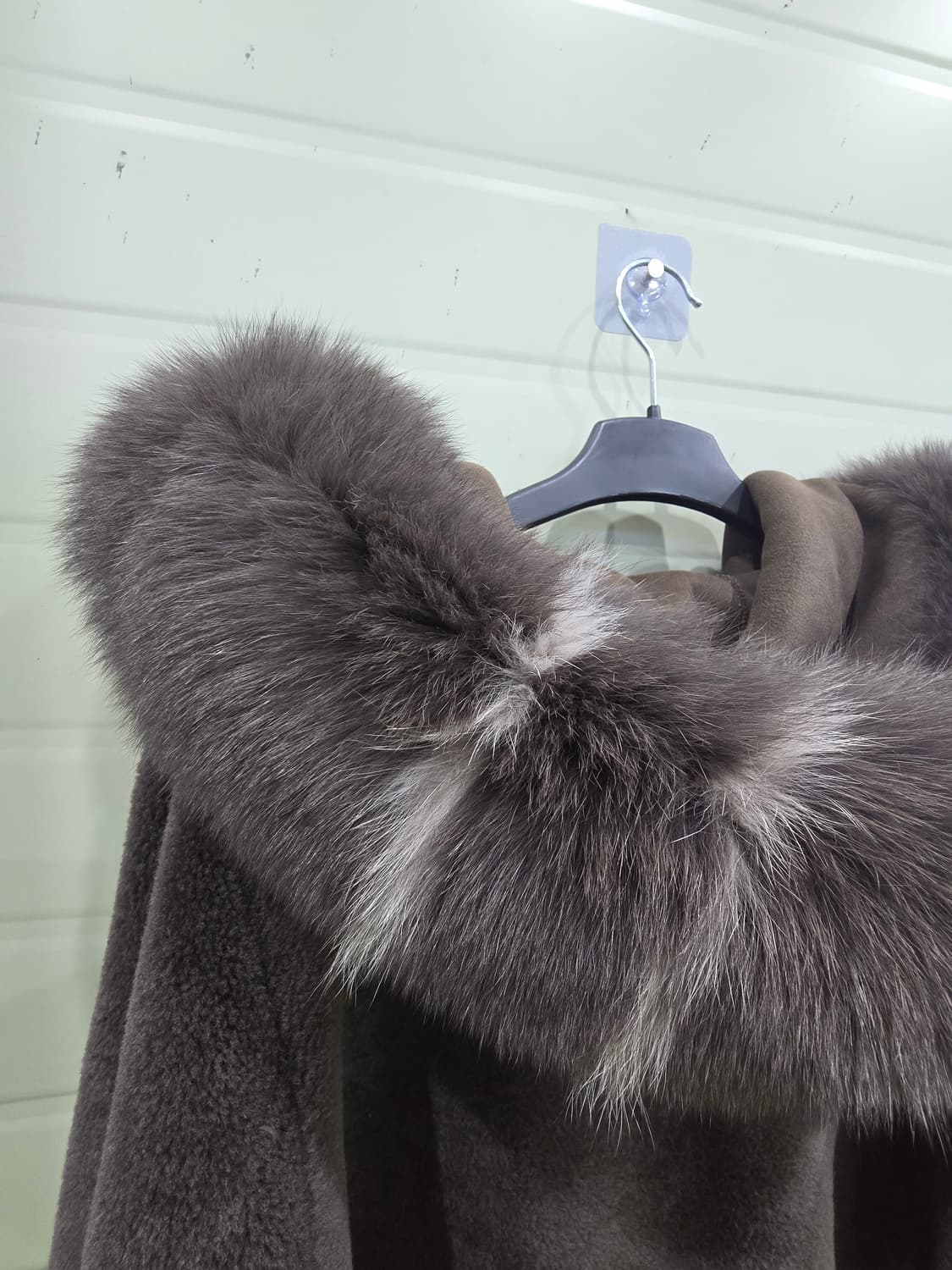 A&D Atelier의 여우털 후드 코트 상품이미지8