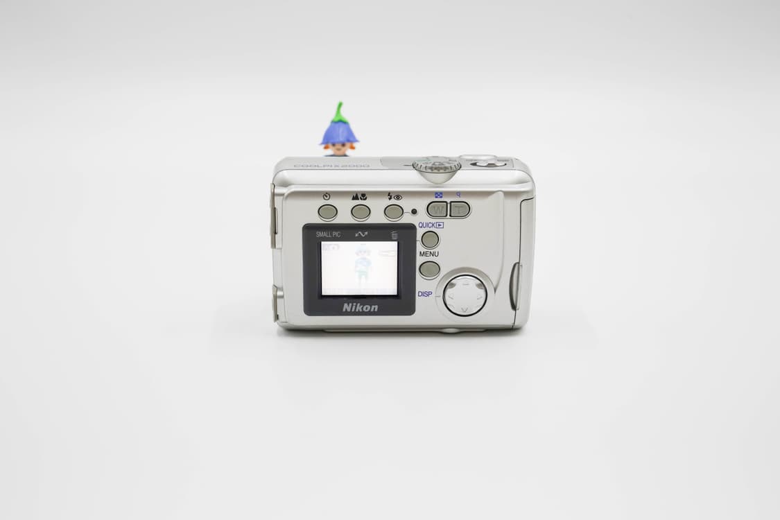 Nikon COOLPIX 2000 (니콘 쿨픽스 2000) 상품이미지2