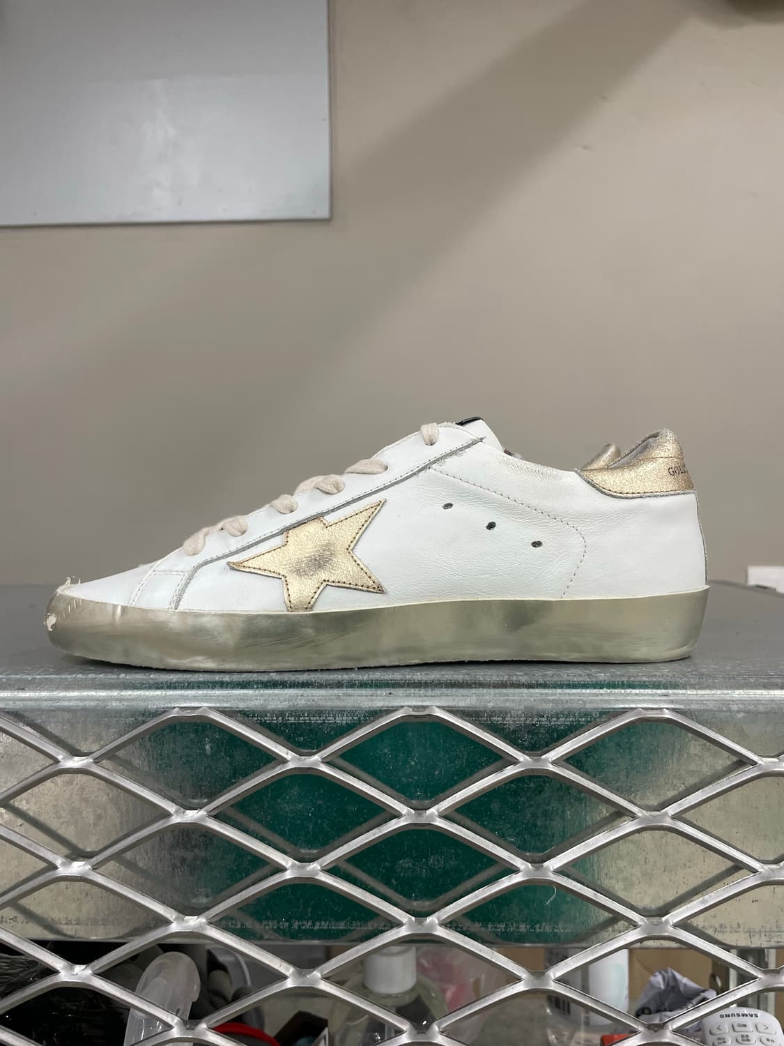 골든구스 슈퍼스타 골드 탭 스니커즈 39 상품이미지1
