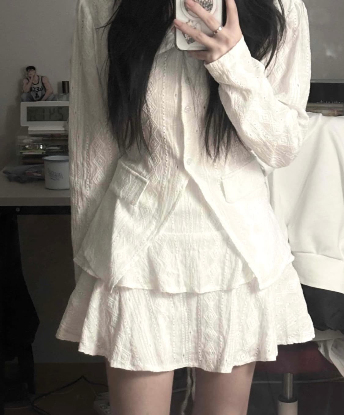 발레코어 카라 펀칭 프릴 레이스 블라우스 상품이미지1