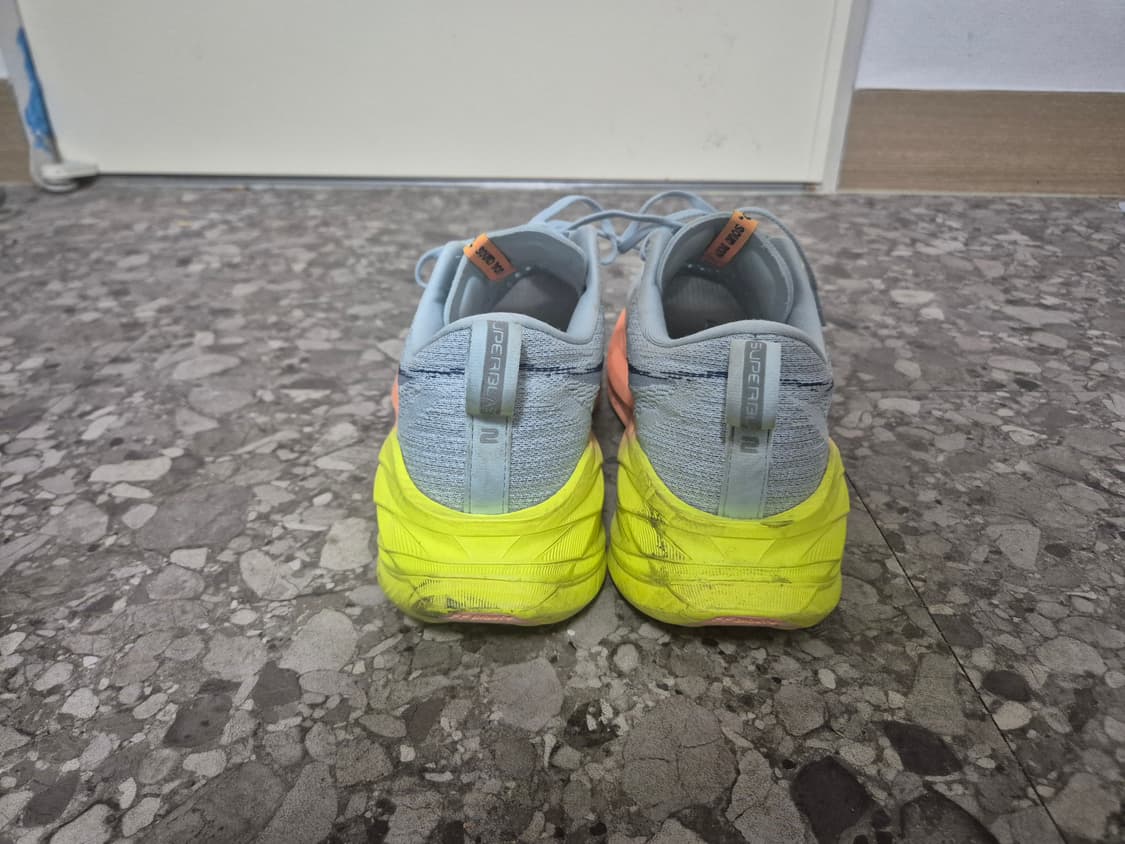 아식스 슈퍼블라스트 2 상품이미지5