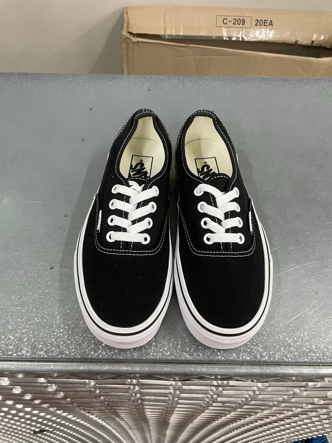 반스 어센틱 블랙 235 상품이미지5