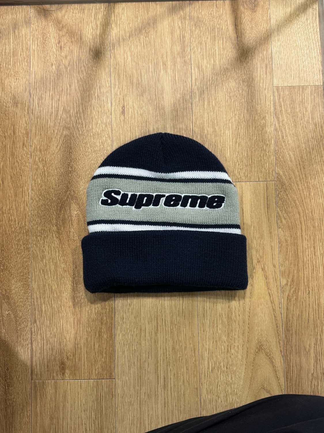 슈프림 셔닐 스트라이프 비니 Supreme Chenille Stripe  상품이미지2