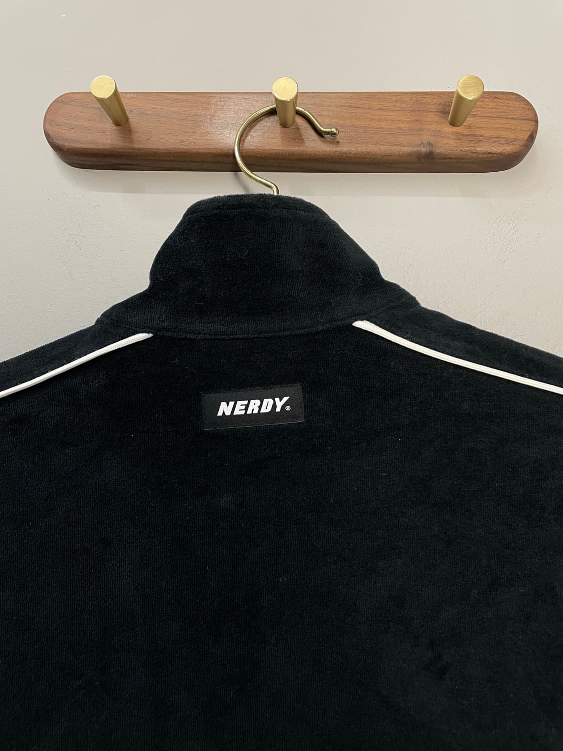 널디 블랙 벨벳 트랙탑 져지 H941 상품이미지6