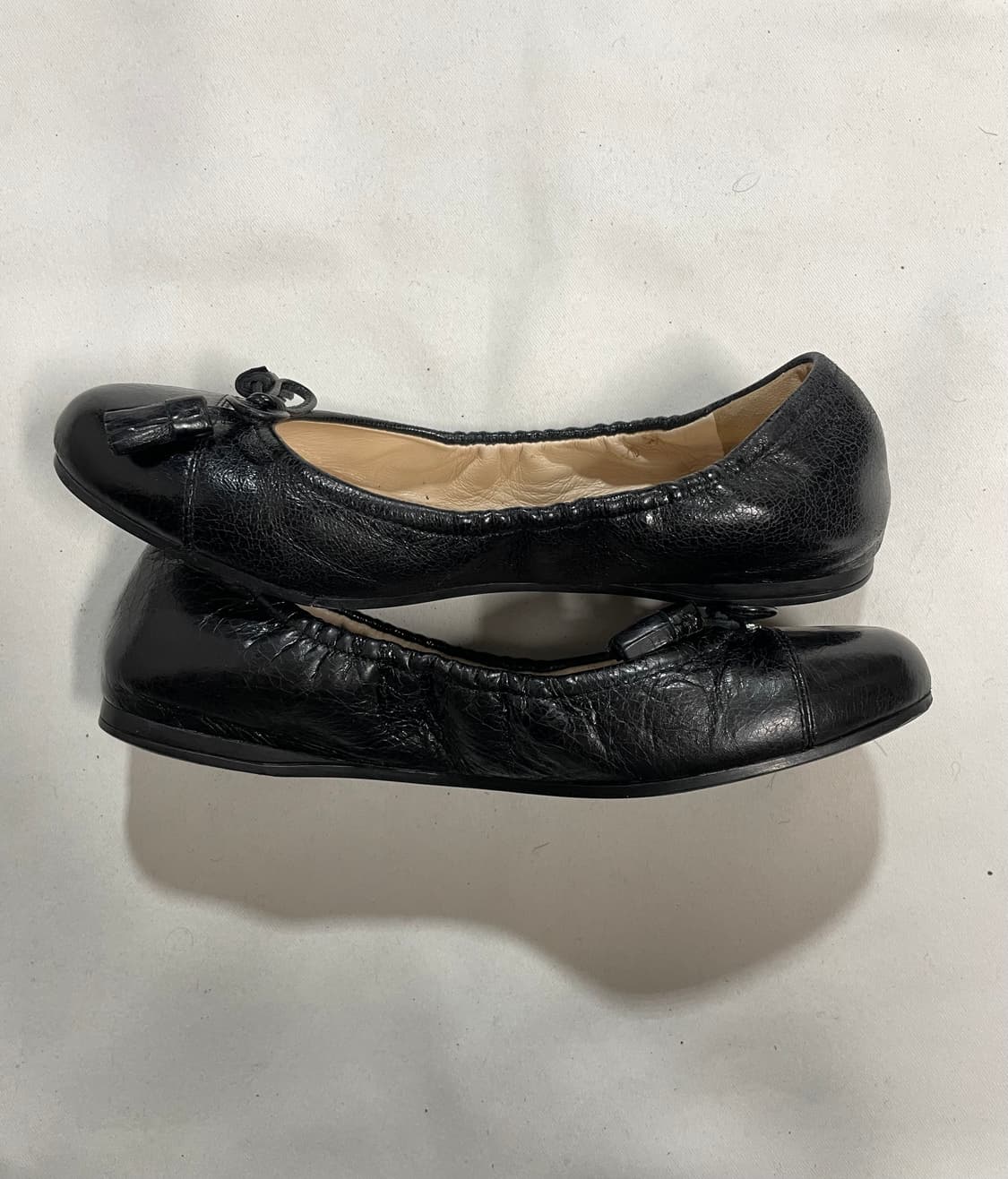 프라다 발레리나 리본 플랫 슈즈 상품이미지2