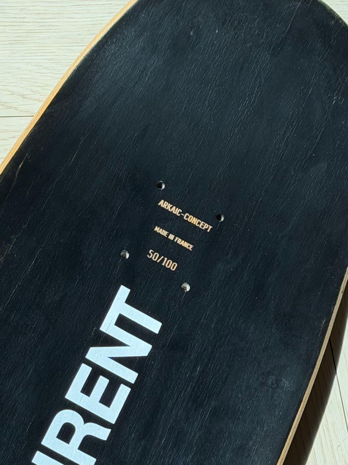 생로랑 한정판 스케이트 보드 상품이미지3