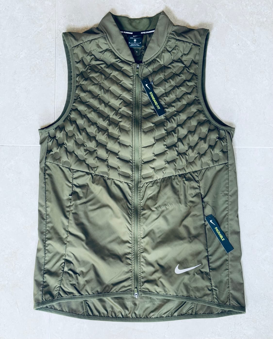 나이키 에어로로프트 베스트 카키 구스다운 러닝조끼 상품이미지1