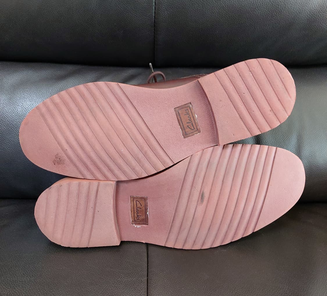 클락스 가죽 스티치 드레스화(275mm) 상품이미지8