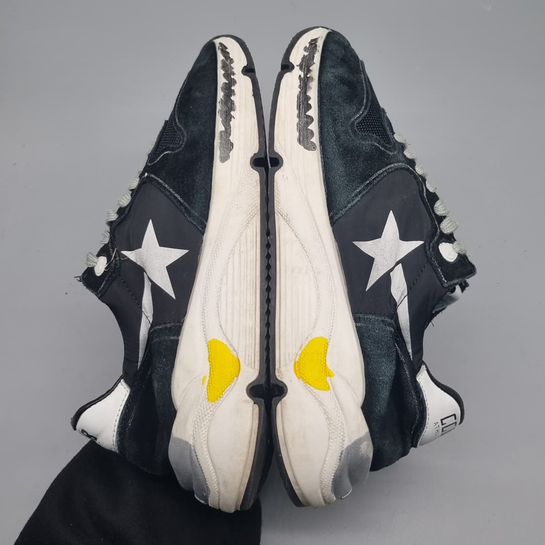 골든구스 러닝솔 남성스니커즈255 상품이미지4