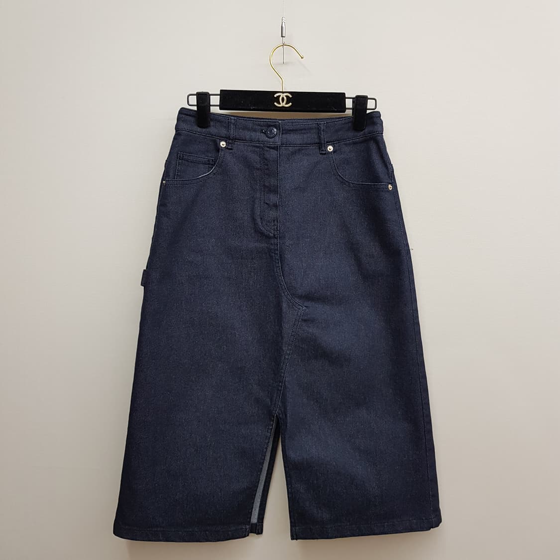 한섬 더스토어 2022 데님 빅스릿 스커트 64-94사이즈 상품이미지1