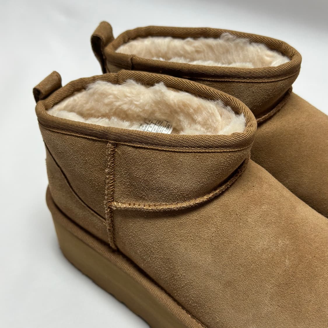 (250) UGG 어그 클래식 울트라 미니 플랫폼 부츠 새제품 상품이미지2