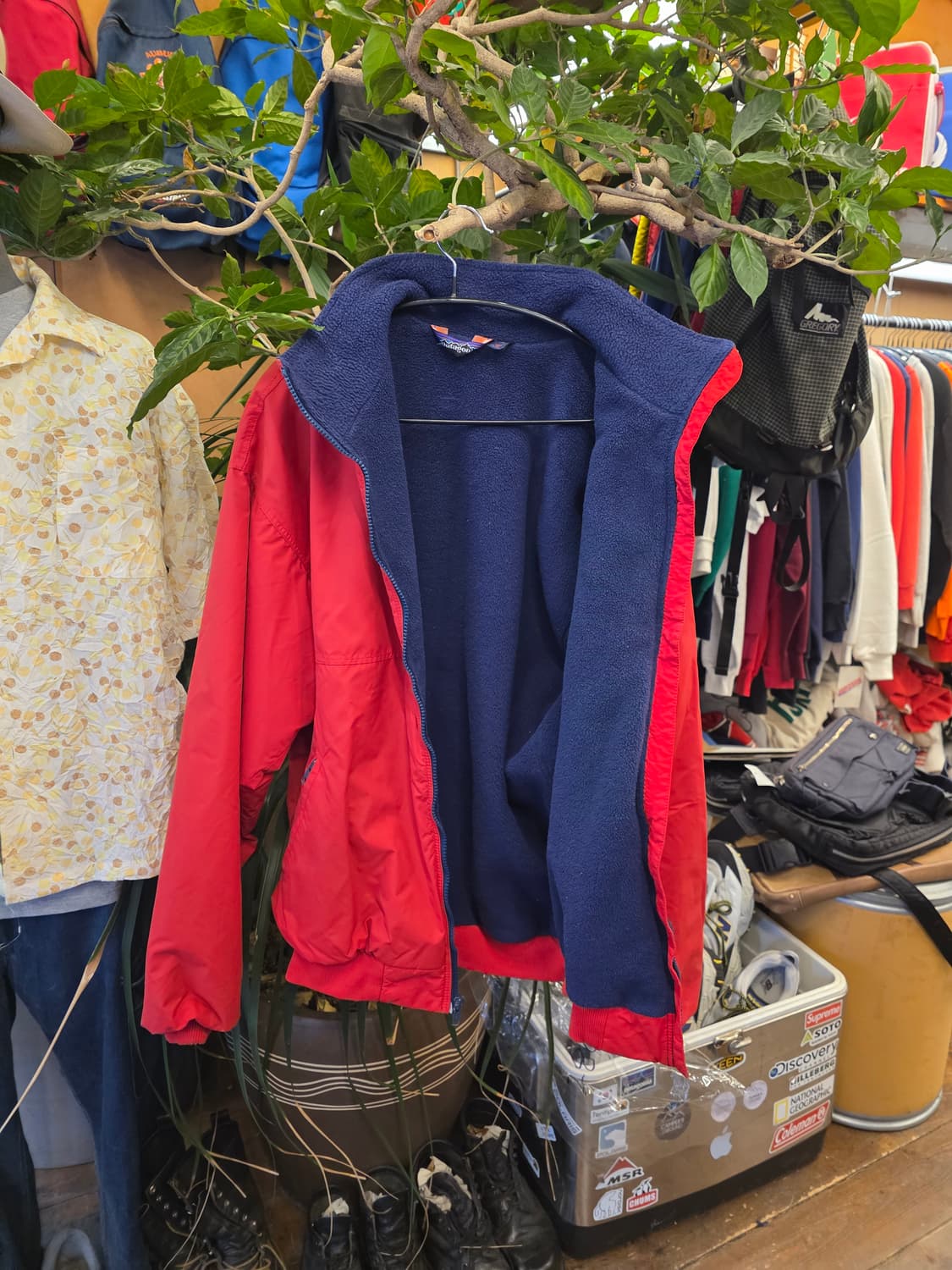 Z-501 파타고니아 신칠라 쉘드 신칠라 봄버 웜업 자켓  상품이미지4