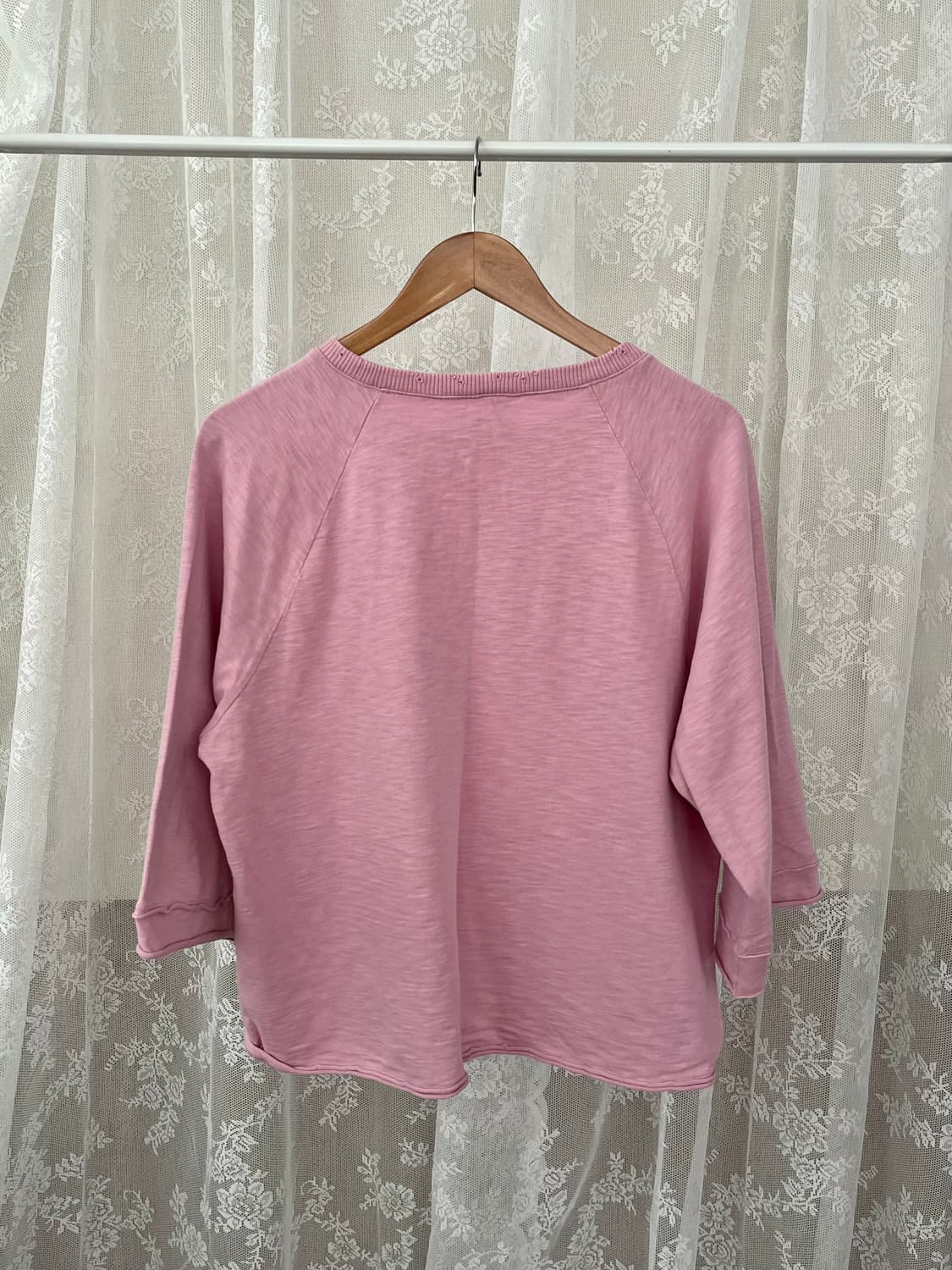 L) 캘빈클라인 진스 여성 오버핏 래글런 티셔츠 핑크 상품이미지2