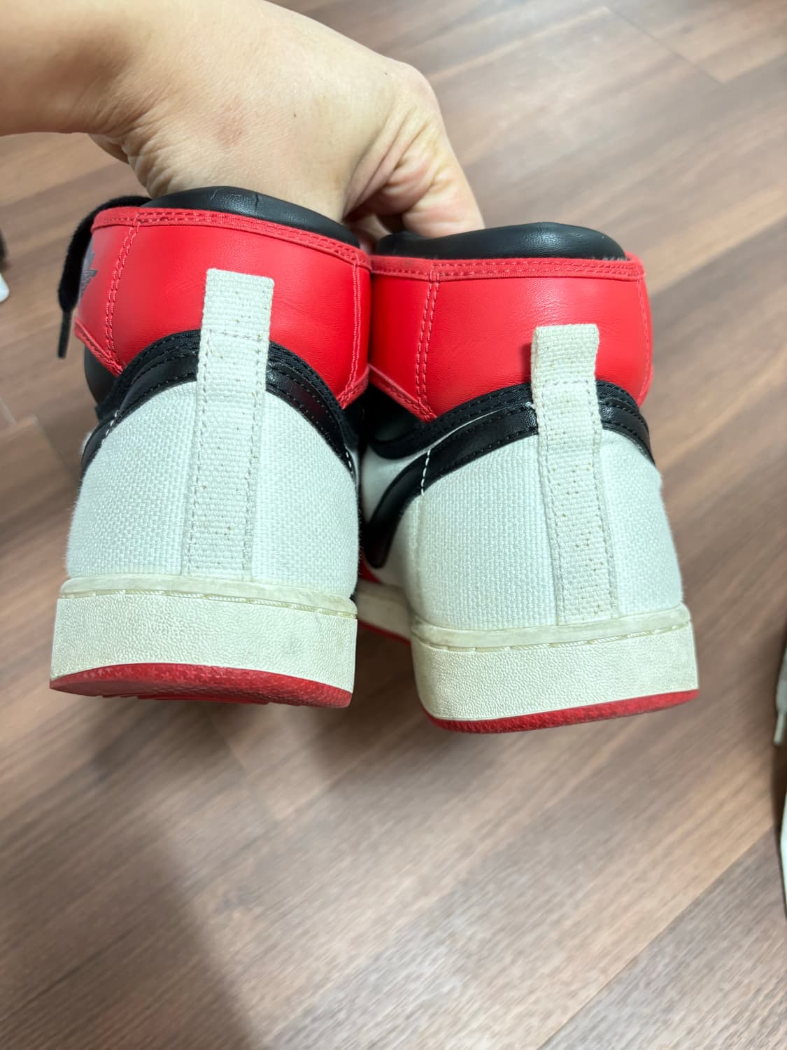 나이키 에어 조던 1 KO 시카고 상품이미지3