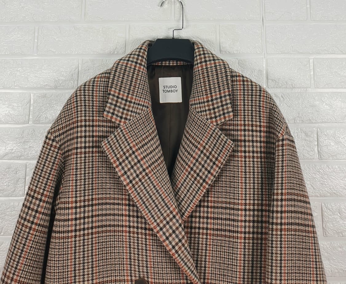 [55,66]스튜디오톰보이 브라운 체크 더블 롱 코트 상품이미지3