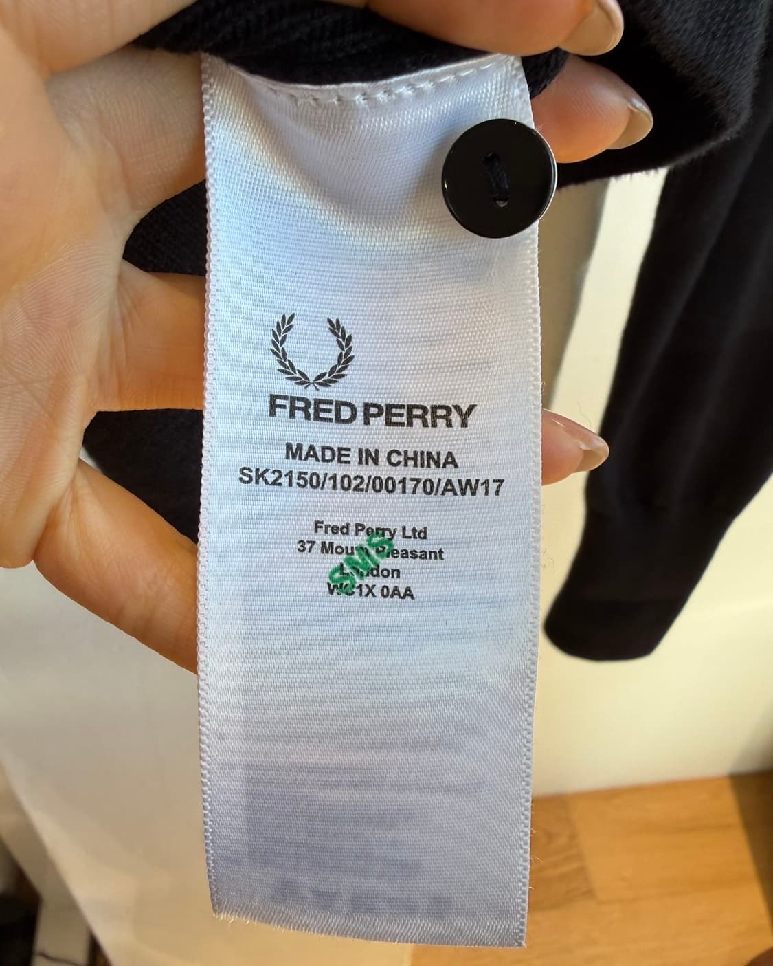 프레드페리 x 에이미 와인하우스 블랙 버튼 가디건  상품이미지9