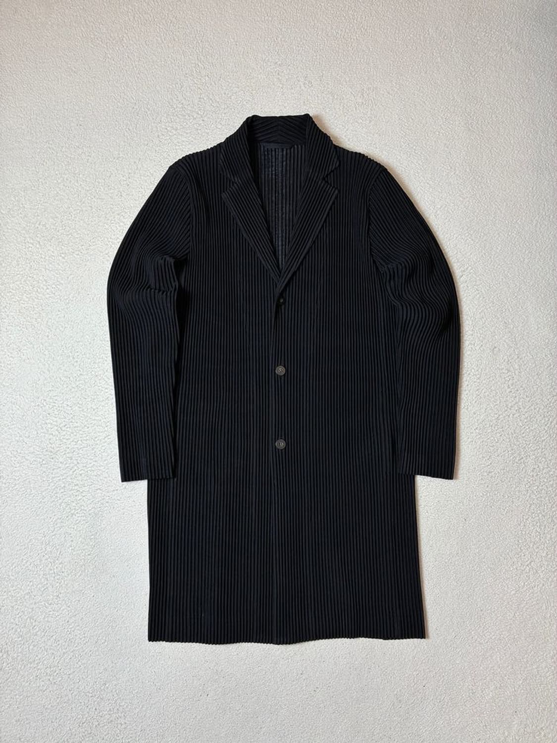 옴므플리세 이세이미야케 플리츠 롱 코트 PN8035 상품이미지1