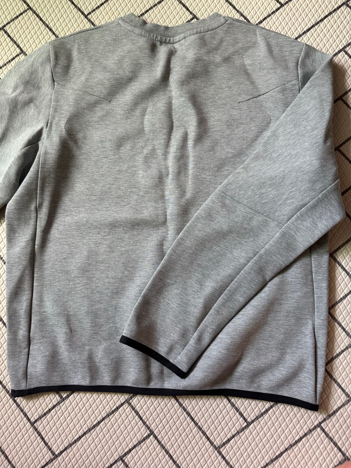 나이키 맨투맨 상품이미지2