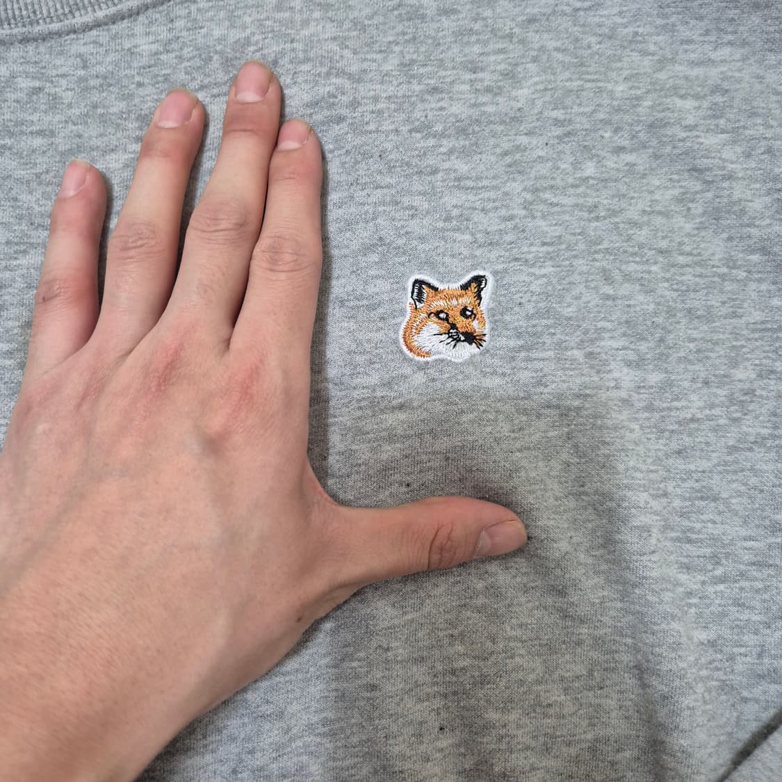 메종키츠네 폭스헤드 로고 맨투맨 상품이미지4