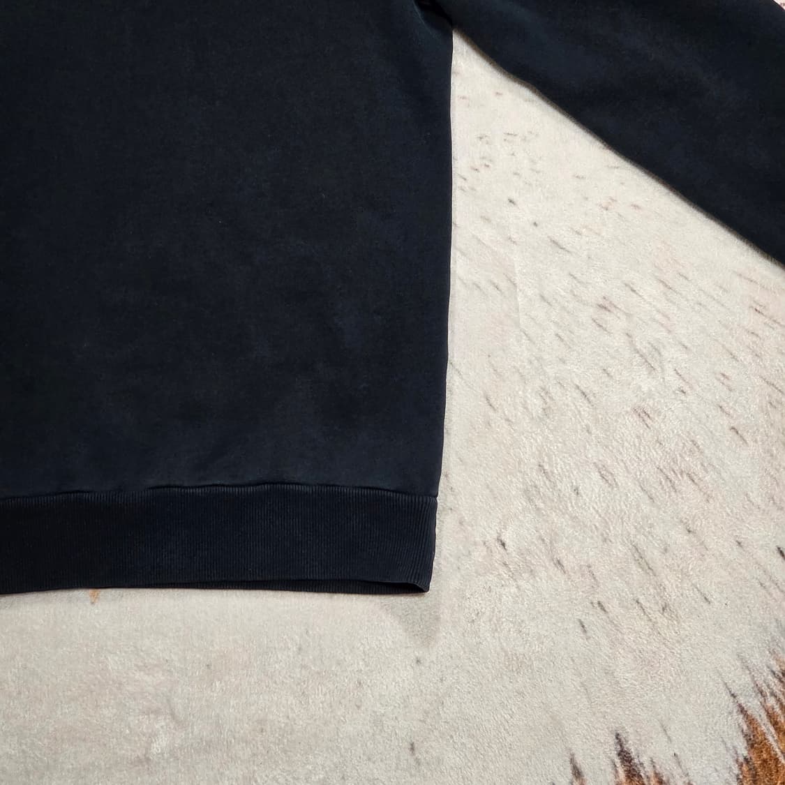 푸마 네이비 맨투맨 상품이미지3