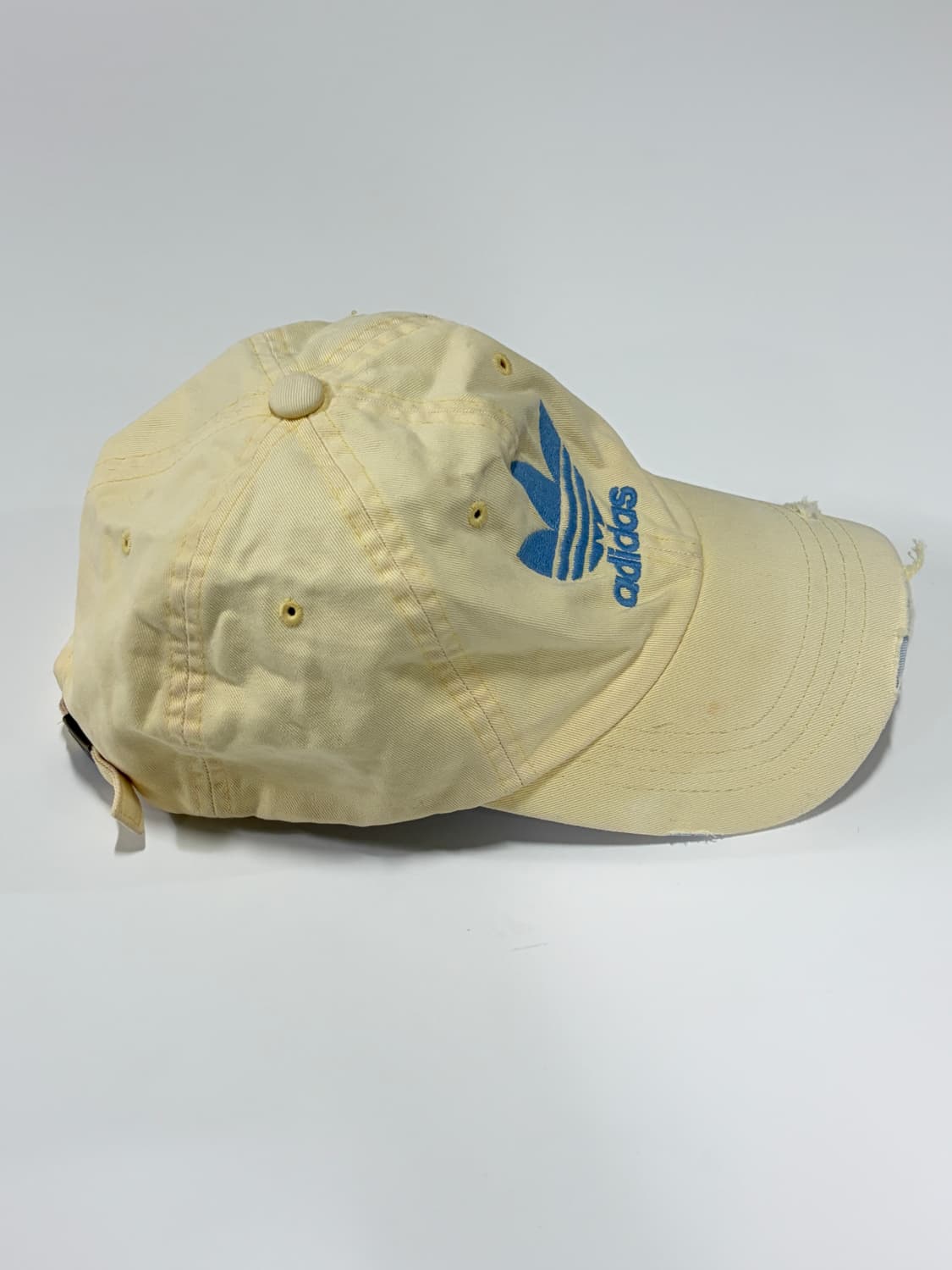 아디다스 90s 데미지 볼캡 상품이미지7