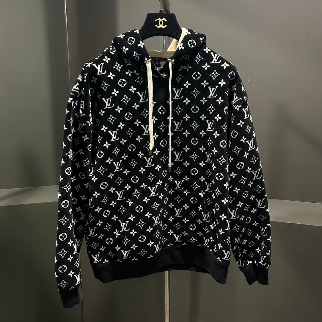 루이비통 모노그램 벨벳 후드티 상품이미지1