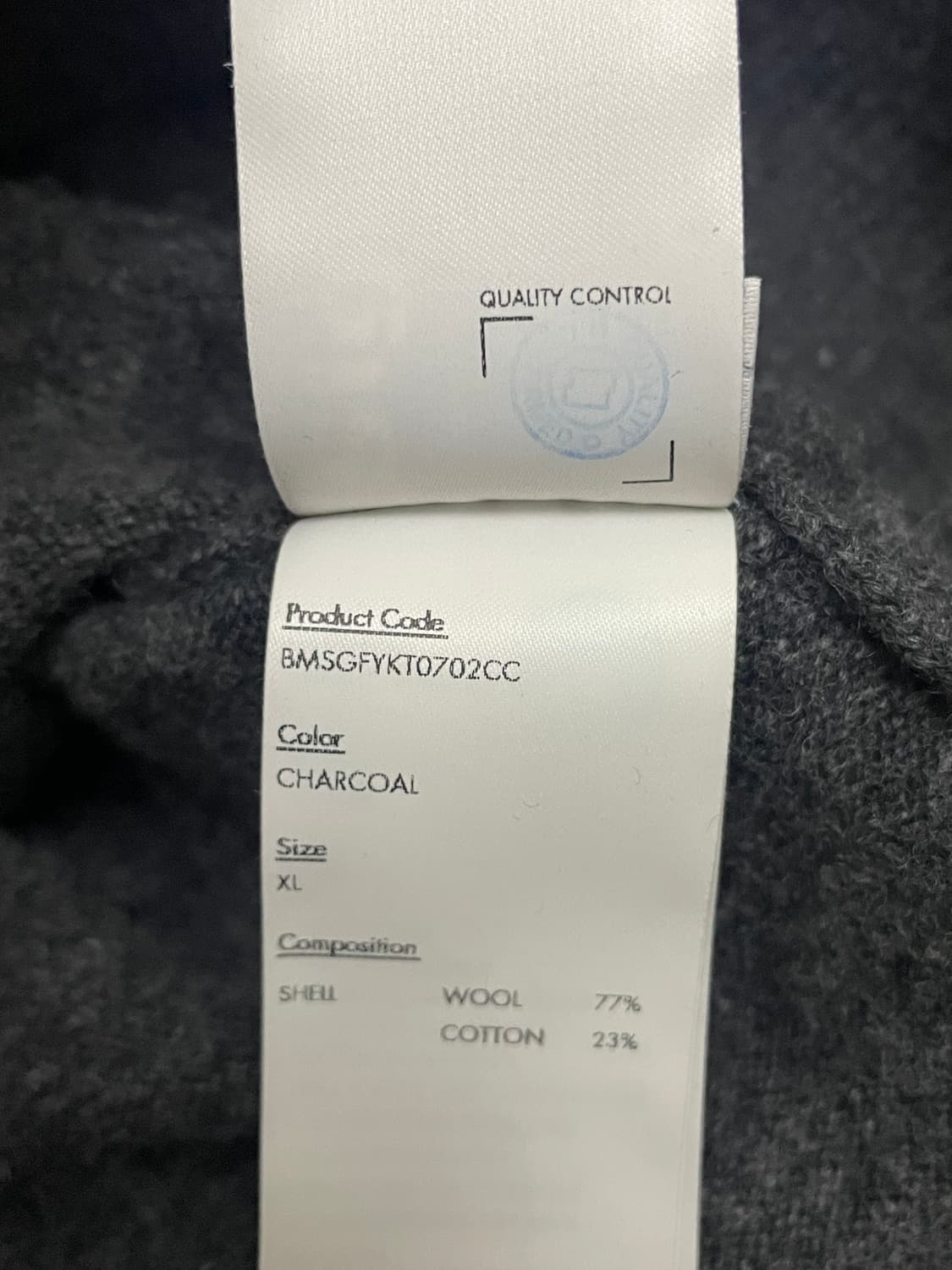 아더에러 시그니피컨트 라운드 가디건 차콜 그레이 상품이미지9