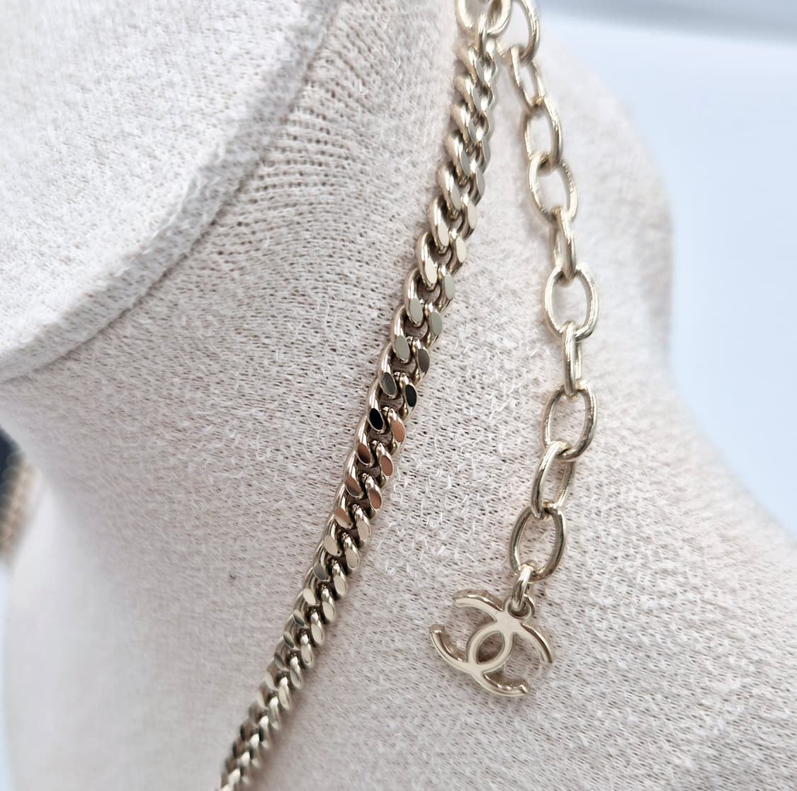 샤넬 하트 진주 목걸이 상품이미지6