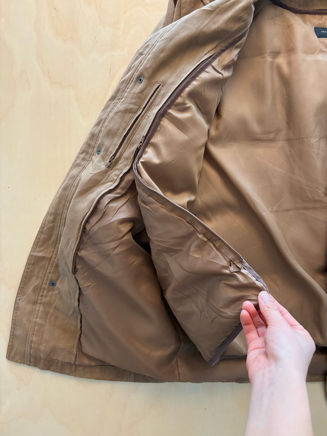 일본 브랜드 스웨이드 자켓 (안감 패딩) 상품이미지4