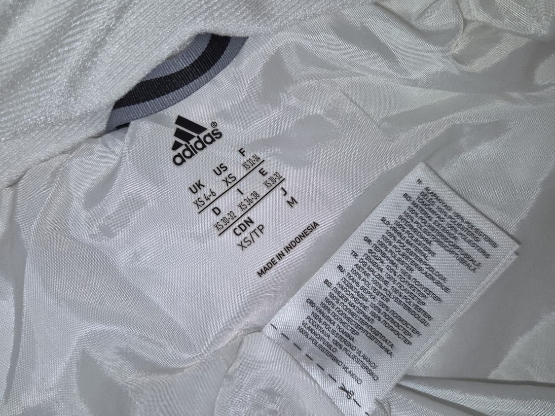 ADIDAS 00s White logo padding vest 상품이미지4