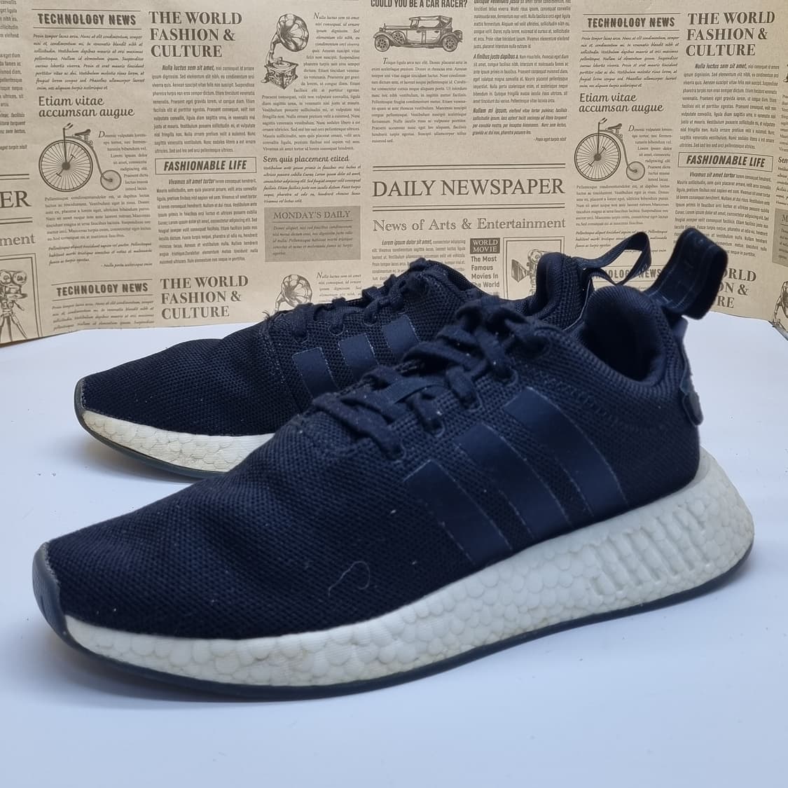 아디다스 NMD R2 운동화 245 상품이미지1