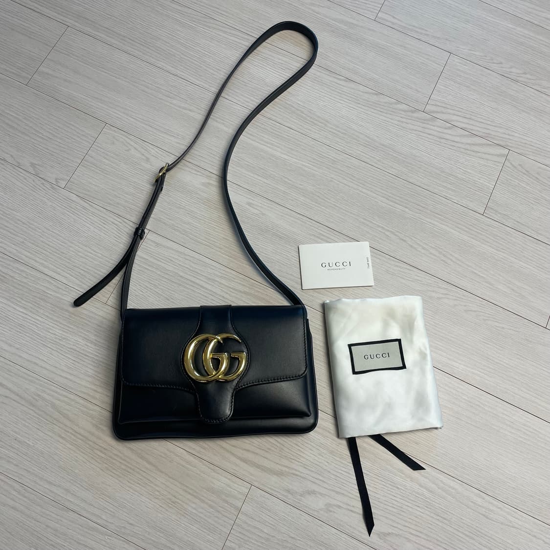 구찌 알리 마몬트 스몰 숄더백 가방 크로스백 상품이미지1